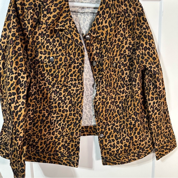 Cheetah lightweight jacket - Picture 9 of 10